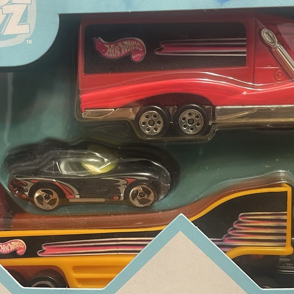 Hot Wheels - Picture 5 of 6